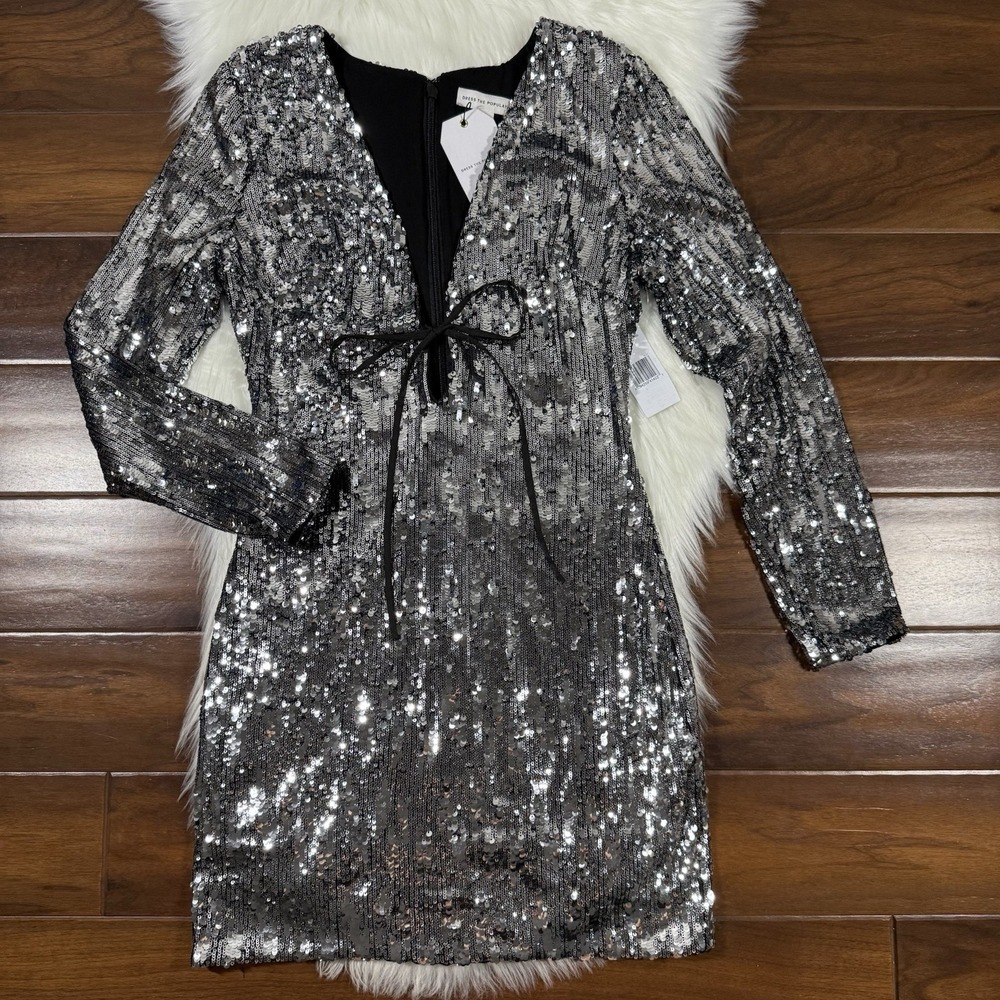 Dress the Population Women's Size Medium Silver Sequin Keyhole Dayton Mini Dress